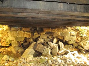 West Abutment Sep 2014